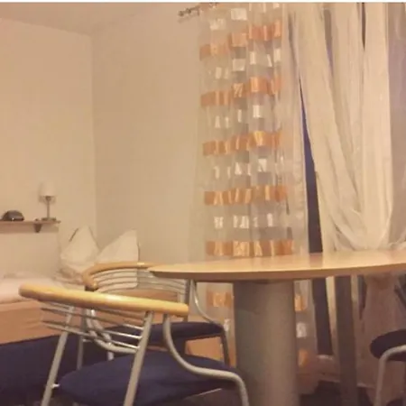 Apartamento Und Monteurzimmer Bei Heilbronn Domke *