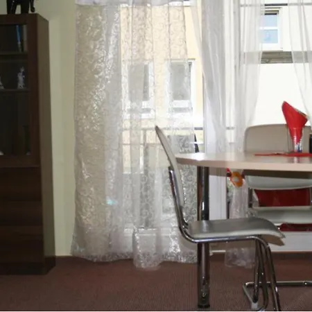 Und Monteurzimmer Bei Heilbronn Domke Apartamento *