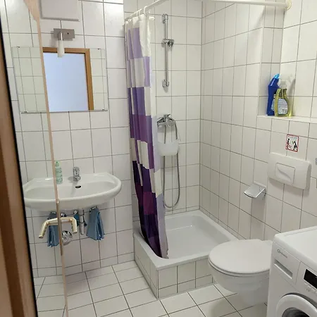 Und Monteurzimmer Bei Heilbronn Domke Appartement *